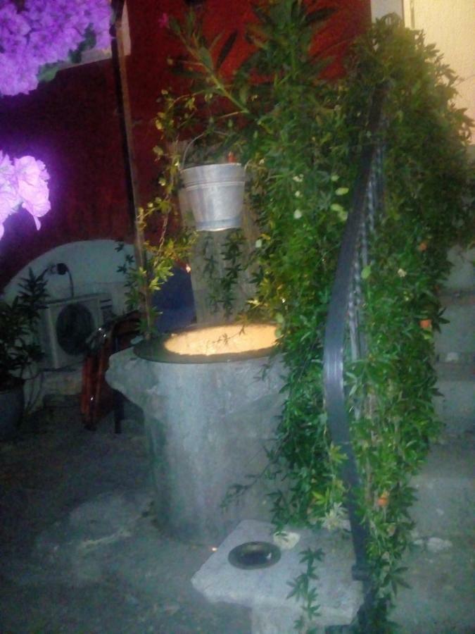 Apartman I Sobe Cule Cres Eksteriør billede