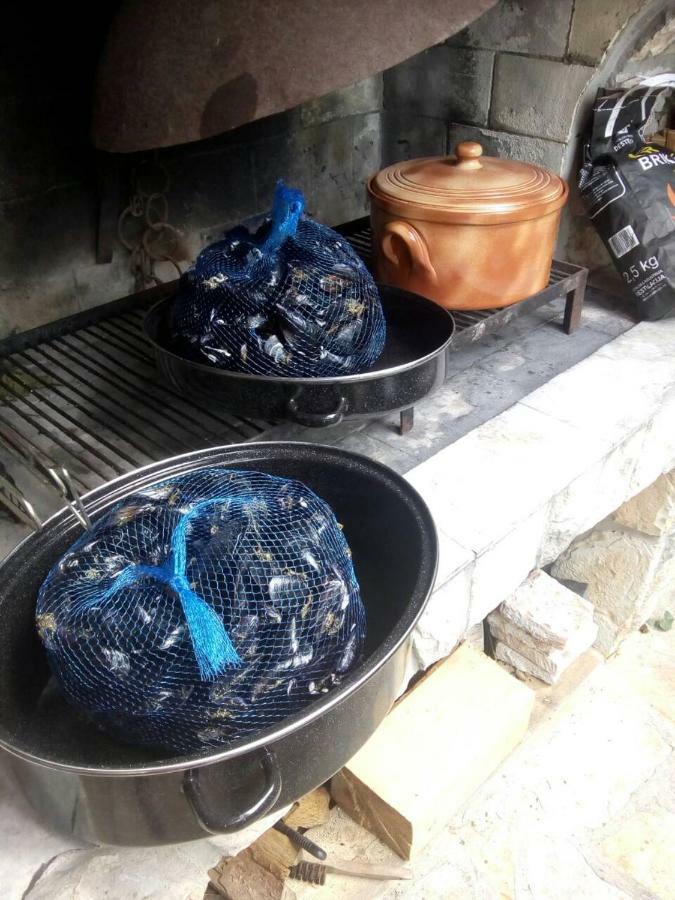 Apartman I Sobe Cule Cres Eksteriør billede